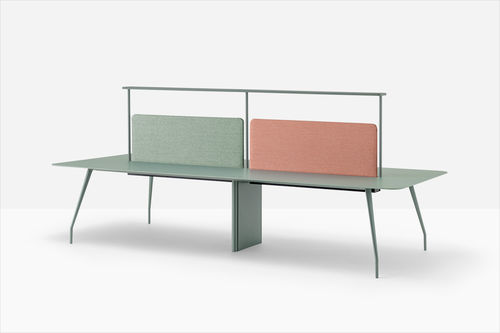 Bureau pour open space - rizz TRZ2 - PEDRALI - sur pied / pour 4 personnes / pour 2 personnes