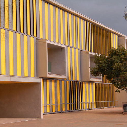 Brise-soleil en aluminium extrudé - DUTEC 600H - Durmi - pour façade / vertical / orientable