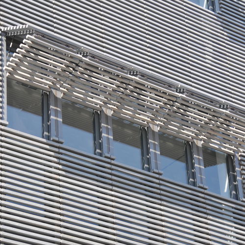 Brise-soleil en matières recyclées - DUFIX 40T ECO2 - Durmi - en plastique recyclé / pour façade / horizontal