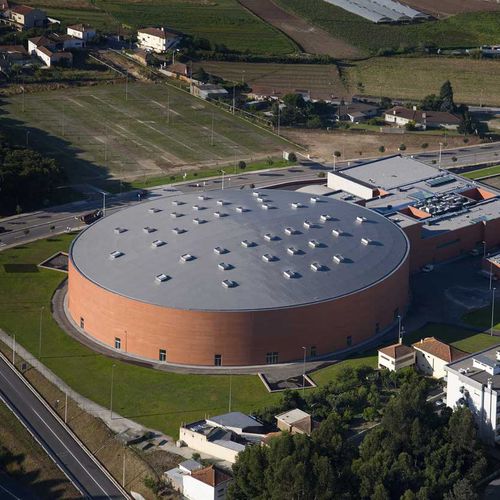Charpente métallique de toiture - PAVILHÃO MULTIUSOS GONDOMAR - Lanik