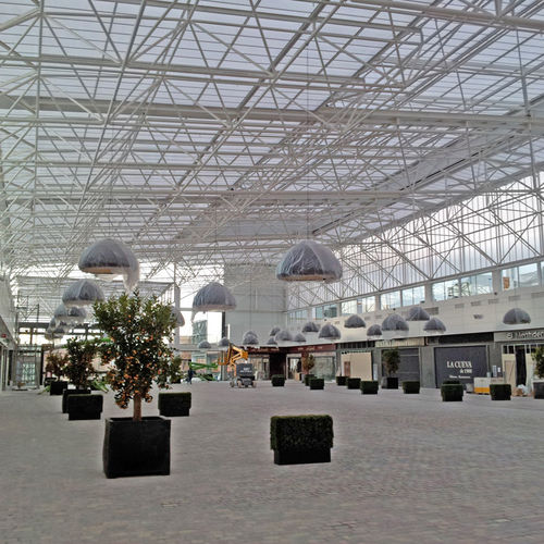 Charpente métallique de toiture - CENTRO COMERCIAL SERRALLO - Lanik