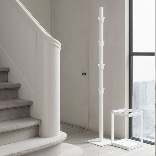 Porte-manteau sur pied - WINDOW  - Viccarbe - contemporain / en acier à revêtement par poudre / en polyéthylène