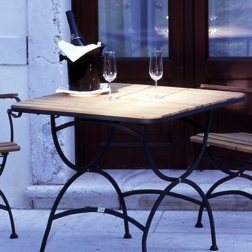 Table contemporaine - POLAR - FIVE STARS ITALY - en teck / avec piètement en métal / carrée
