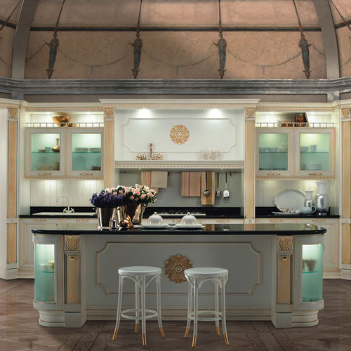 Cuisine classique - FIRENZE - Torchetti Cucine - en bois / avec îlot / avec poignée
