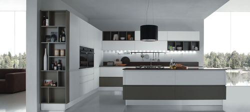 Cuisine contemporaine - CORINE - Torchetti Cucine - en stratifié / avec îlot / sans poignée