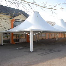 Structure tendue câble-membrane - SCHOOLYARD - ACS-PRODUCTION - auvent / pour couverture / avec membrane en pvc