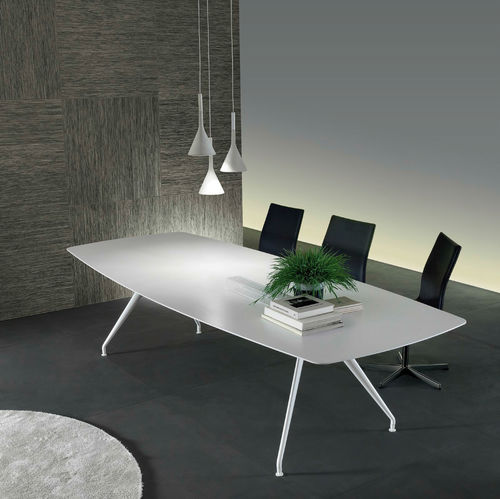 Table contemporaine - MANTA - RIMADESIO - en verre / avec piètement en verre / rectangulaire