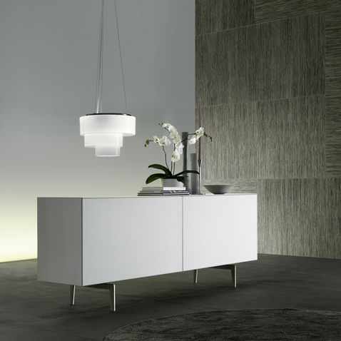 Buffet contemporain - EILEEN - RIMADESIO - en verre laqué / en acier