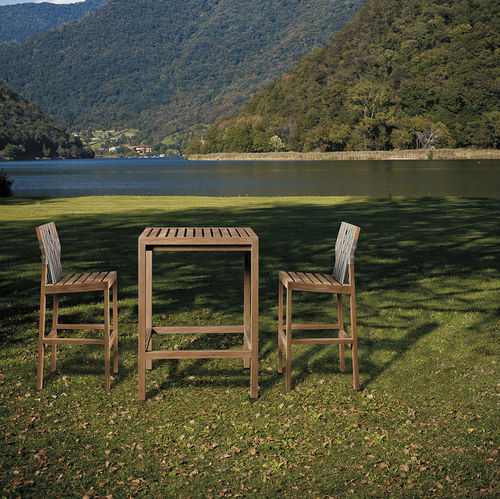 Chaise de bar contemporaine - NETWORK 150 - RODA - d'extérieur / d'intérieur / en polyester