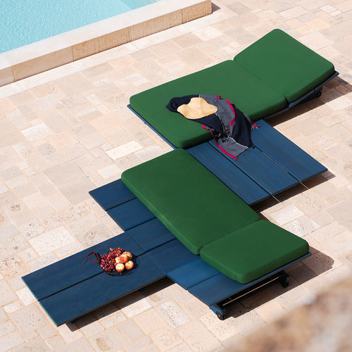 Bain de soleil contemporain - EOLIE 008 - RODA - en tissu / en iroko / de jardin