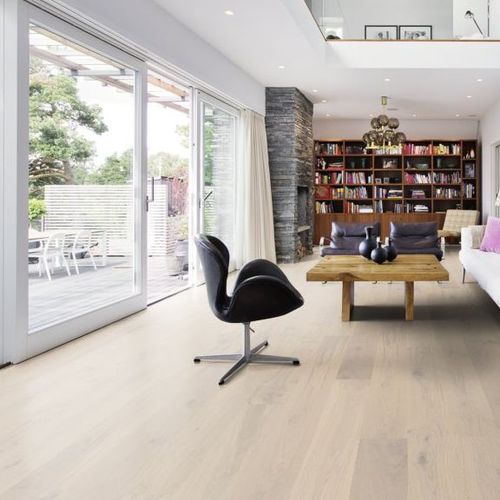 Parquet contrecollé - MILKY WHITE 3S - Karelia - en chêne / brossé / finition mat