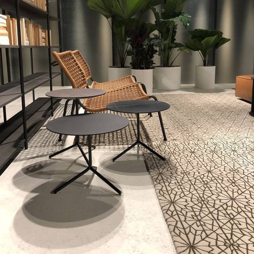 Guéridon contemporain - KIWI - Living Divani - en MDF laqué / en marbre / avec piètement en acier