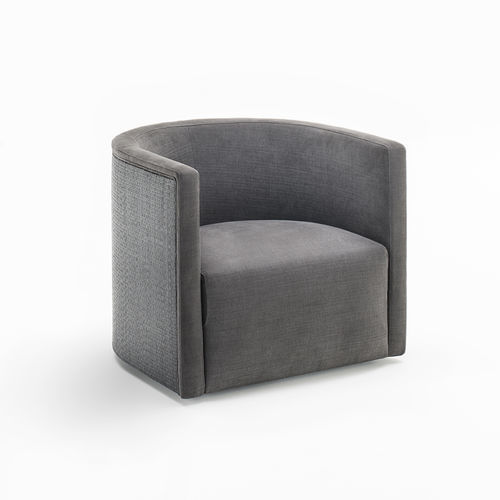 Fauteuil contemporain - Confident - Living Divani - en tissu / en cuir / en rotin
