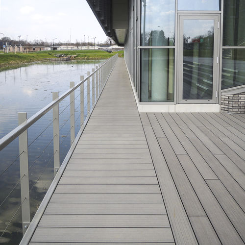 Lame de terrasse en composite - STREETDECK®40 - Streetlife - d'extérieur