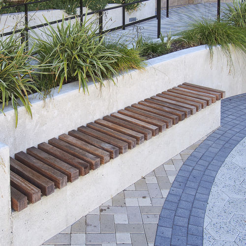 Banc contemporain - SOLID LINEAR TOP - Streetlife - en bois de feuillus / sans dossier / avec dossier