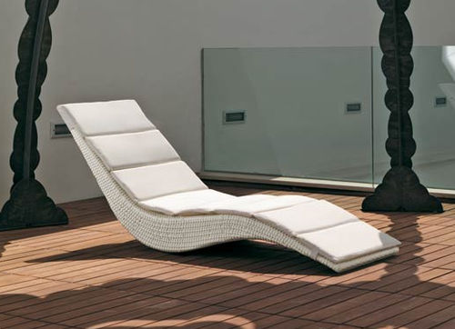 Bain de soleil contemporain - PANAREA - Dolcefarniente by DFN srl - en résine tressée / de jardin / blanc