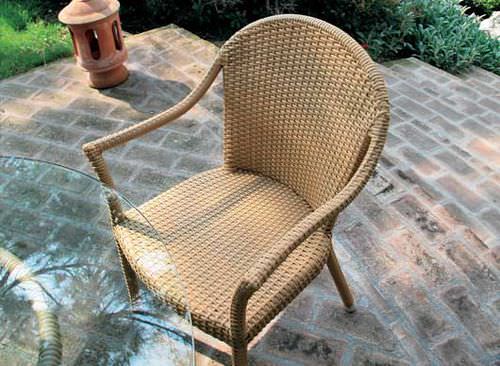 Chaise de jardin contemporaine - ALASSIO - Dolcefarniente by DFN srl - en résine tressée / résidentielle / avec accoudoirs