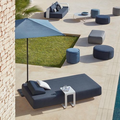 Bain de soleil contemporain - Kumo  - MANUTTI - en tissu / en aluminium / 1 place
