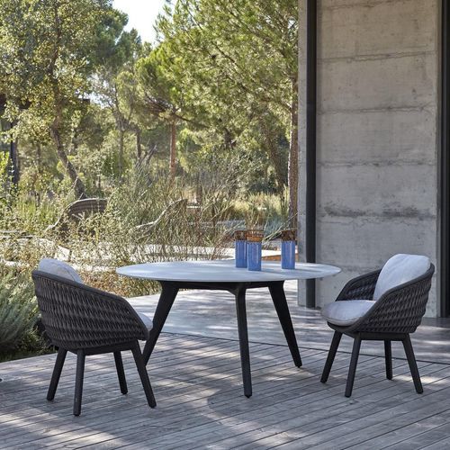 Table à manger contemporaine - Torsa  - MANUTTI - en céramique / en marbre / avec piètement en teck