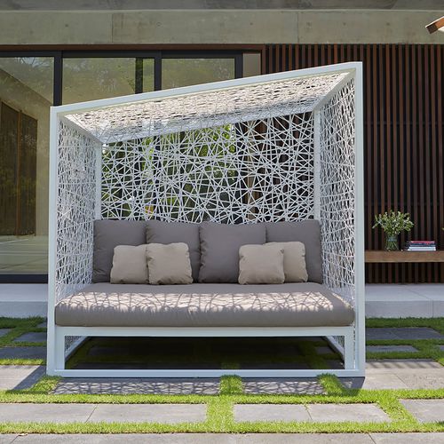 Lit de jardin à baldaquin - GEOMETRIC - SKY LINE DESIGN - double / contemporain / en tissu