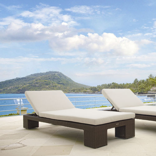 Bain de soleil contemporain - PACIFIC  - SKY LINE DESIGN - en tissu / en rotin / dossier ajustable