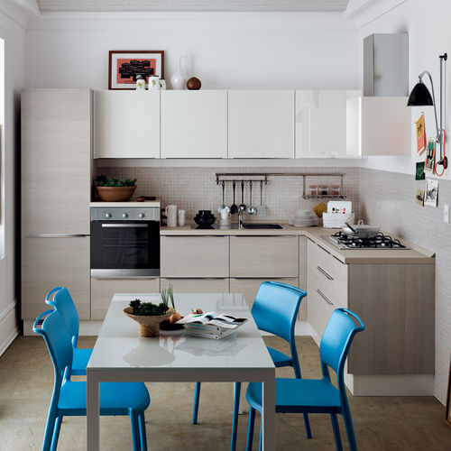 Cuisine contemporaine - URBAN&URBAN MINIMAL - SCAVOLINI - en stratifié / en mélaminé / avec îlot