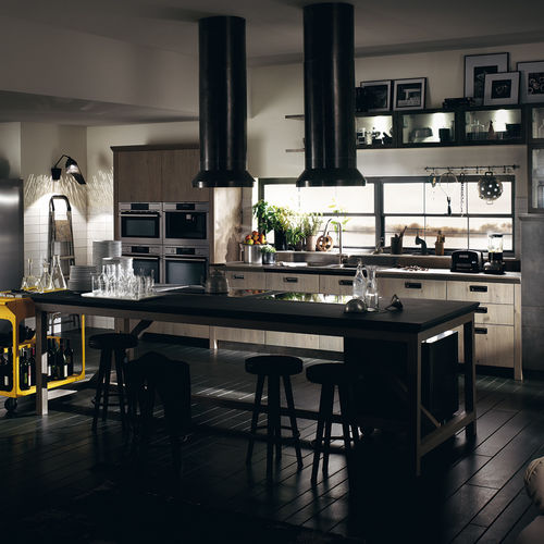 Cuisine contemporaine - DIESEL SOCIAL - SCAVOLINI - en bois / en métal / avec îlot
