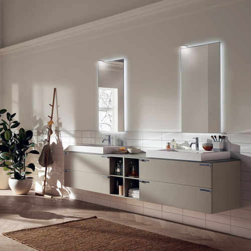 Salle de bain contemporaine - AQUO - SCAVOLINI - en porcelaine / en mélaminé / en verre