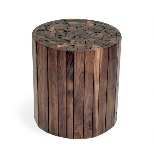 Table d'appoint contemporaine - STICK  - Hudson Furniture - en noyer / ronde / sur mesure