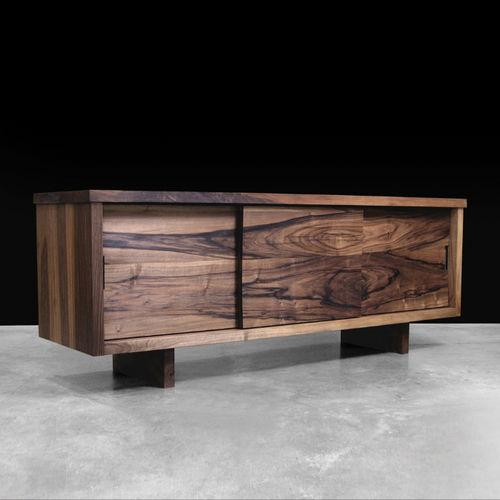 Buffet contemporain - Hudson Furniture - en noyer / en bois massif / sur mesure
