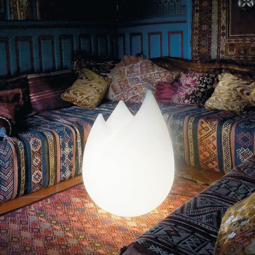 Lampe de sol - FLAME - SERRALUNGA - en polyéthylène basse densité (PEBD) / contemporaine / sans fil
