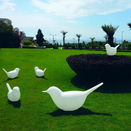 Sculpture en polyéthylène basse densité (PEBD) - PULCINO - SERRALUNGA - d'extérieur / de jardin / à poser
