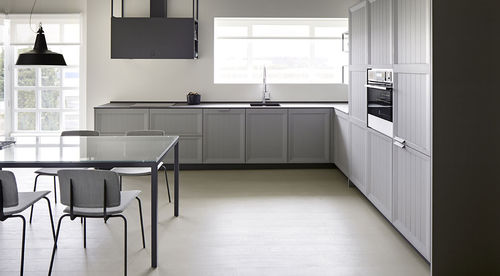 Cuisine contemporaine - GRIS GRAFITO HUMO - Dica - en verre / en métal / en bois