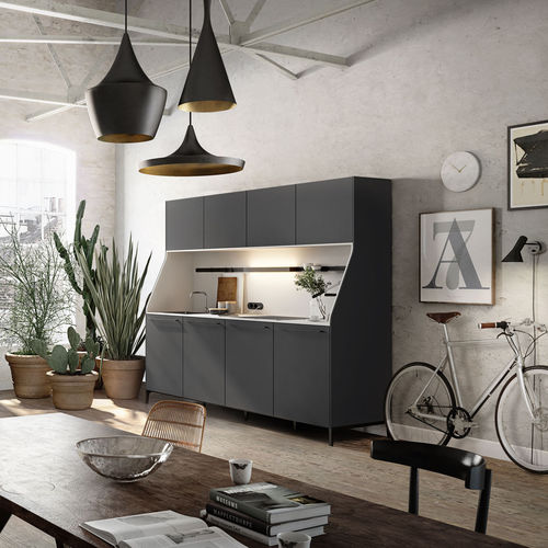 Cuisine contemporaine - URBAN : 29 - SIEMATIC - en bois / compacte / avec poignée