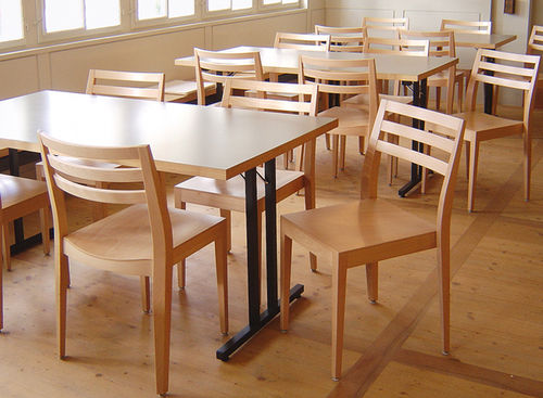 Chaise de restaurant contemporaine - SOMA - DIETIKER - en bois / sans accoudoirs