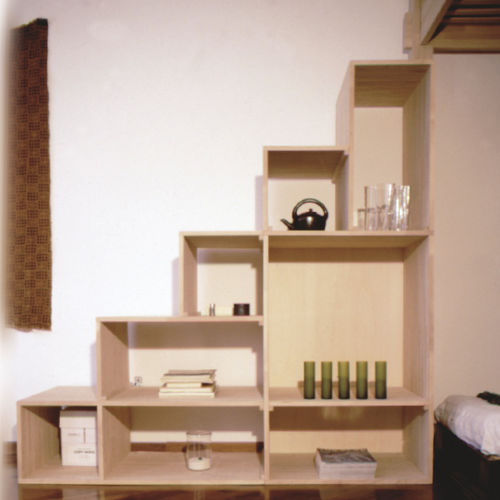 Bibliothèque contemporaine - YEN - Cinius - en hêtre / sur mesure / personnalisable