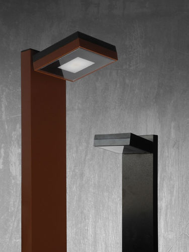 Borne d'éclairage de jardin - PN 110Q - Ivela spa - contemporaine / en fonte d'aluminium / en aluminium extrudé