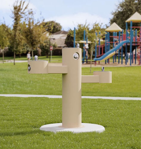 Fontaine à eau d'extérieur - LK4430 - Elkay - en acier / pour espace public