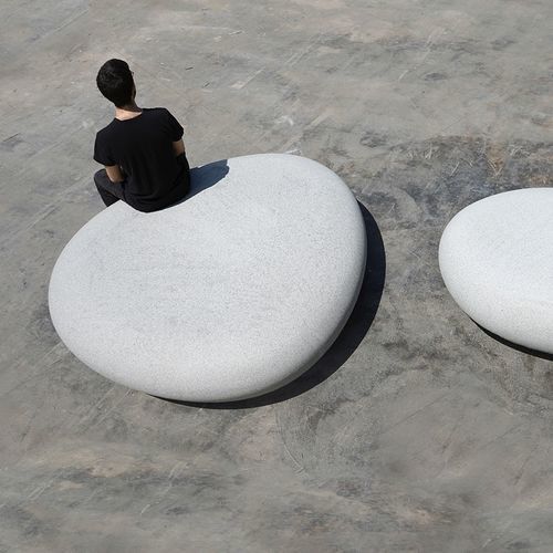 Banc public contemporain - PETRA - Escofet - en béton / sans dossier / sans accoudoirs