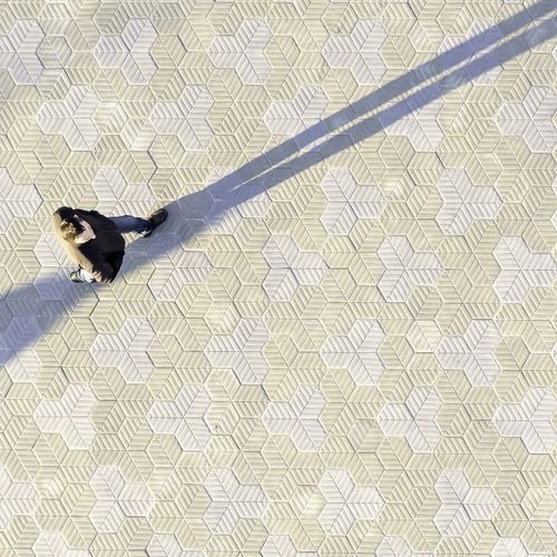 Pavé en béton - TRÉBOL - Escofet - d'extérieur / mat / à relief