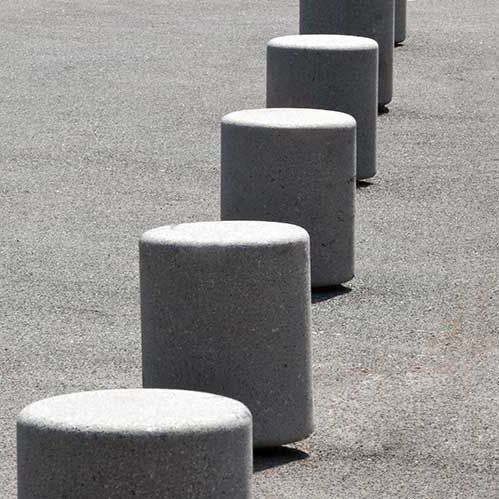 Borne piétonne - PUSH - Escofet - en béton / en résine / haute résistance