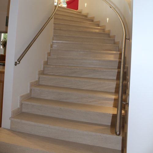 Escalier demi-tournant - MOCA CREME - LUSOROCHAS NATURAL STONE - à marches en pierre / résidentiel / pour espace public