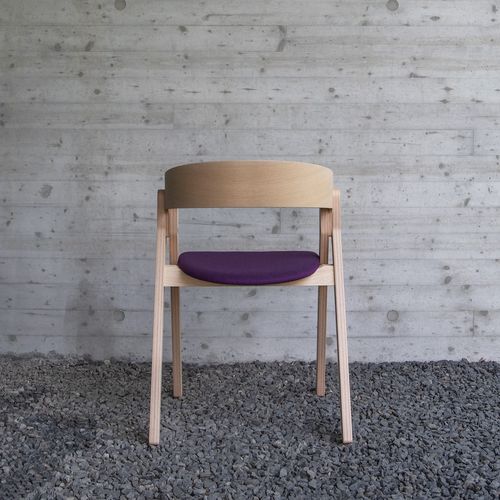 Chaise contemporaine - PAD - Bedont - d'intérieur / en tissu / en cuir