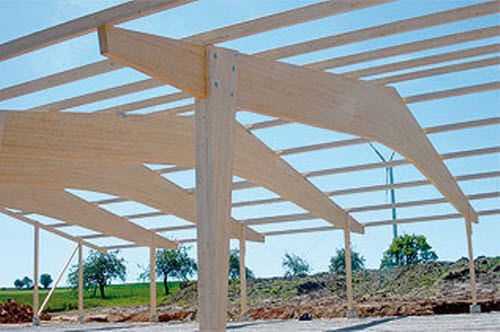 Charpente en bois de charpente - SAMEN ZELLER - HESS TIMBER - professionnelle