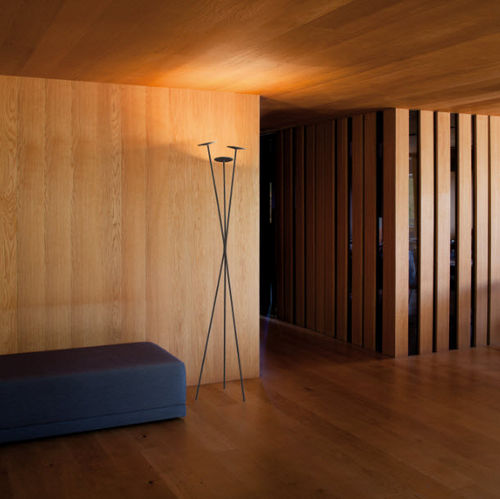 Lampe sur pied - Skan - VIBIA LIGHTING - en acier / en alliage / contemporaine