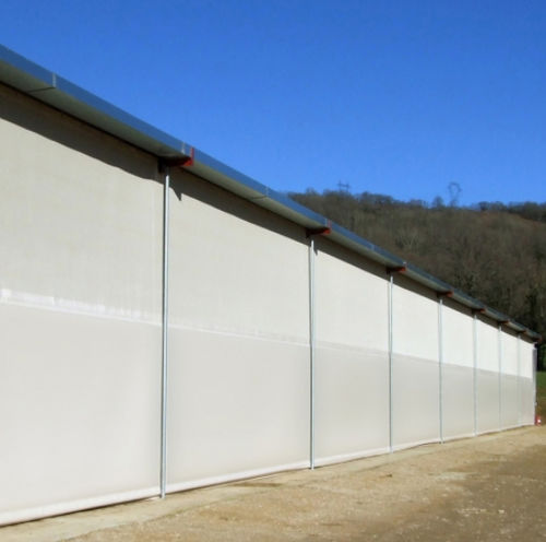 Membrane architecturale en maille - 330 & 332 - Serge Ferrari ARCHITECTURE - pour piscine / pour façade ventilée / pour bardage