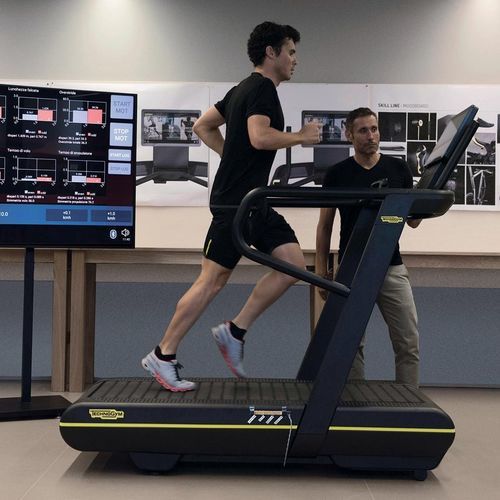 Tapis de course programmable - SKILLRUN - TECHNOGYM - professionnel / résidentiel