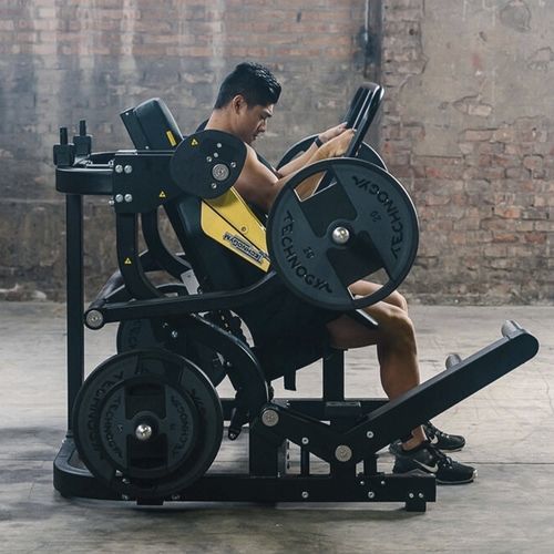 Appareil de musculation presse - PURE PULLOVER - TECHNOGYM - d'intérieur / professionnel