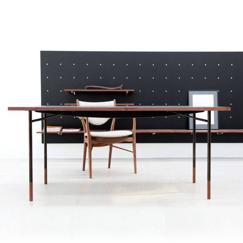 Bureau contemporain - NYHAVN - Triode Design - en chêne / en noyer / en teck