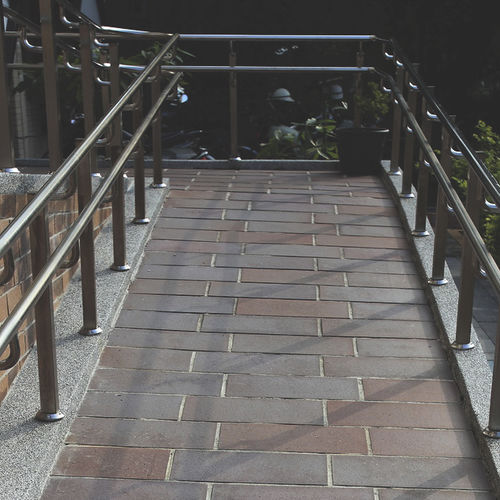 Carrelage en grès cérame - LAVA - TERRAKLINKER - GRES DE BREDA - d'extérieur / de jardin / de terrasse